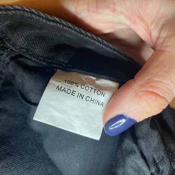 Princess Polly Black Cut Off Shorts - Picture 5 of 5